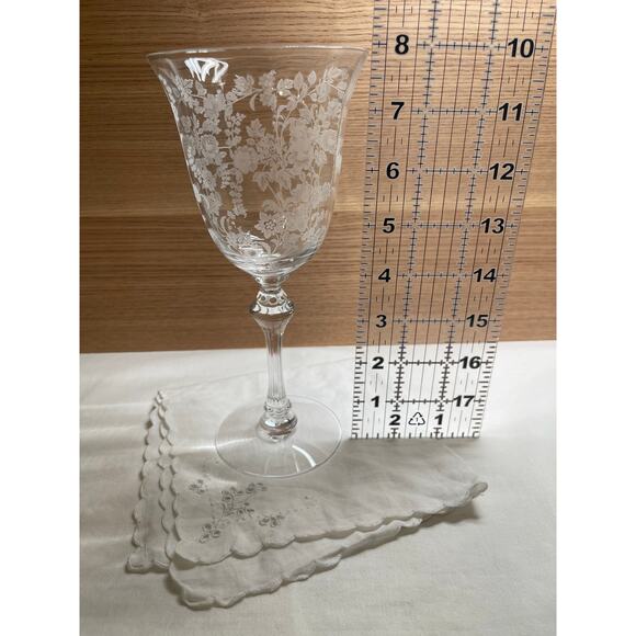 Tiffin Franciscan Rambling Rose water goblet floral pattern - Picture 2 of 4